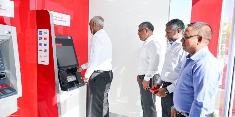 ބީއެމްއެލްއިން އުކުޅަހުގައި ބްރާންޗަކާއި ޑޮލަރު އޭޓީއެމްގެ ޚިދުމަތް ފަށައިފި