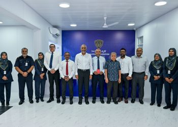 އޭދަފުށީގައި ޕާސްޕޯޓު ޚިދުމަތް ރަސްމީކޮށް ފަށައިފި: ރައީސްގެ ވައުދެއް ޙަޤީޤަތަކަށް