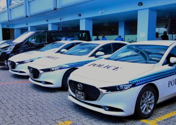 އިނގިލި ބުރިކޮށްލި މައްސަލައިގެ ޝަރީޢަތް ފަށައިފި