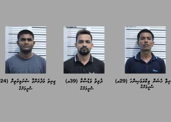 ބަނގުރަލުގެ ވިޔަފާރި ކުރާ ލަންކާ ތިން މީހަކު ހައްޔަރުކޮށްފި