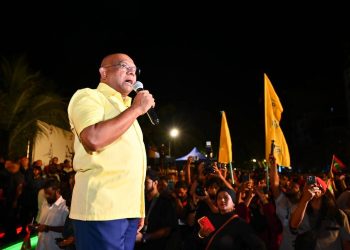 ވެރިކަމުގެ ބާރުތައް ފެށިގެން އަންނަނީ އަދި ދެމި އޮންނަނީ ރައްޔިތުންގެ ކިބައިން- ޝާހިދު