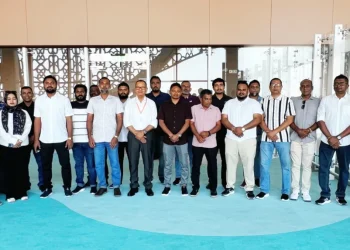 ދިވެހި ސަރުކާރުގެ ވަފުދެއް އިންޑިއާއަށް ފުރައިފި