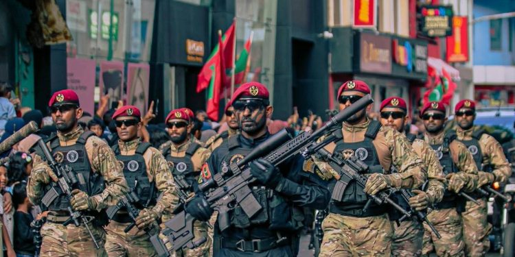 ސިފައިންގެ އަސްކަރީ ހުށަހެޅުންތައް ނަޞްރުގެ ދުވަހު ޖުމްހޫރީ މައިދާނުގައި އޮންނާނެ- ދިފާއީ ބާރު