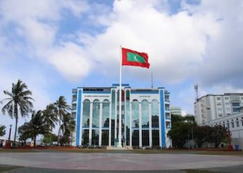 ބިޒްނަސް އީމެއިލް ކޮމްޕްރޮމައިޒްކޮށްގެން ހިންގާ ސްކޭމްތަކަށް ސަމާލުވާން ފުލުހުން އިލްތިމާސްކޮށްފި