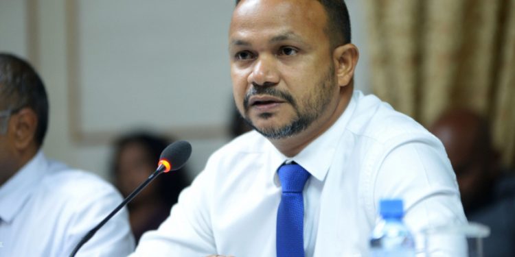 އާންމު ވޯޓު ހުއްޓުވަން އަލީ ހުސެއިން ހުށަހެޅި ބަލައިނުގަތުމަށް ސުޕްރީމް ކޯޓުން ނިންމައިފި
