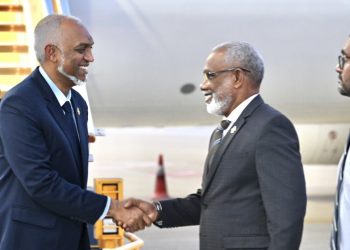 ޢުމްރާ ނިންމަވާލައްވައި، ރައީސްގެ ދެކަނބަލުން ވަޑައިގެންފި