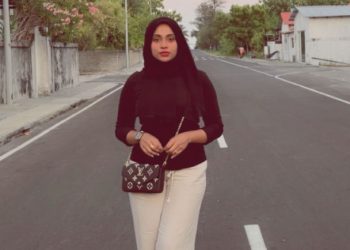 ޑޮކިއުމެންޓްރީ މައްސަލައިގައި އީޝާ ފުލުހަށް ހާޒިރުކުރަނީ