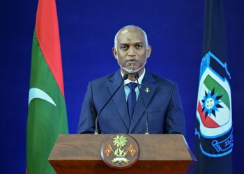 ދިފާޢީ ޚިދުމަތް ވަރުގަދަކުރުމަކީ ޤައުމީ ޚިދުމަތެއް: ރައީސް ޑރ. މުޢިއްޒު
