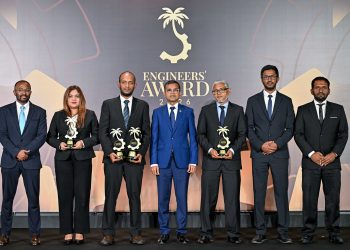 އިންޖިނޭރުންގެ އެވޯޑު 10 ބޭފުޅަކަށް އަރުވައިފި
