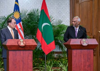 މެލޭޝިއާއިން ރާއްޖެއަށް 100 މިލިއަން ޑޮލަރުގެ ލޯނެއް