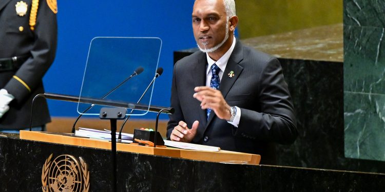 ހުރިހާ ޤައުމަކަށް ހަމަހަމަ ފުރުޞަތު ހޯދައިދޭން ރާއްޖެއިން ވަކާލާތުކުރާނެ: ރައީސް