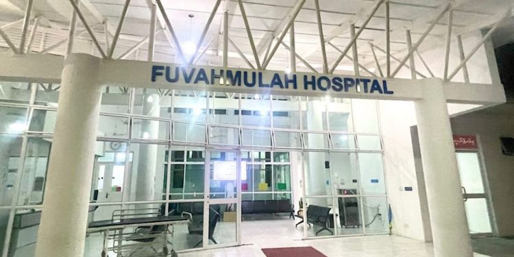 ފުވައްމުލަކުގައި ޑައިވިނަށް ފޭބި ފަތުރުވެރިޔަކު މަރުވެއްޖެ